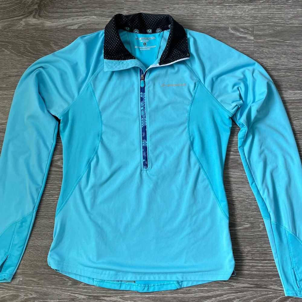 Brooks running half zip pullover